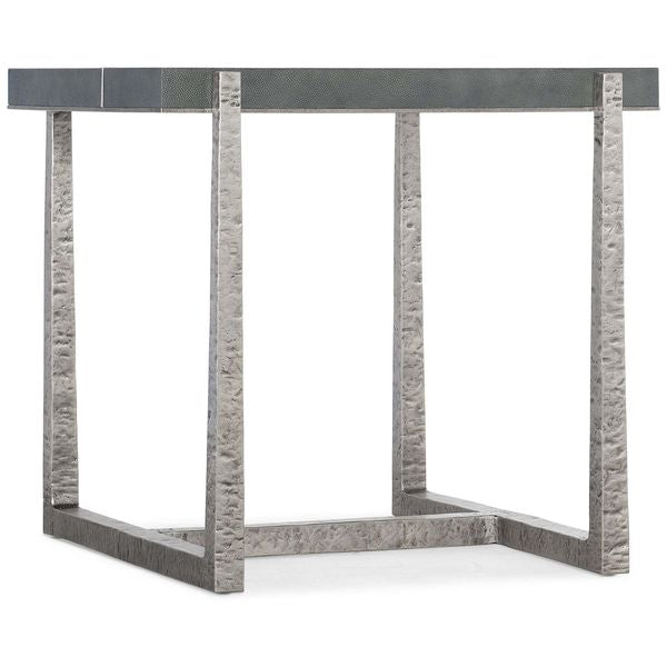 Tavolino d'angolo materiali misti Chapman, Colore Grigio